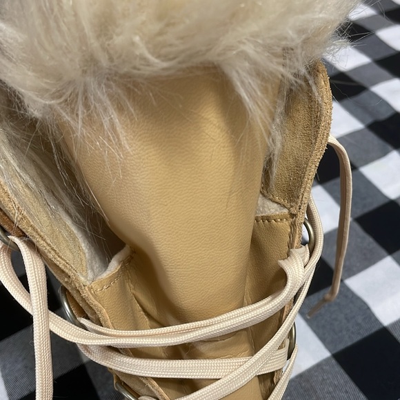 Sorel Tofino II Joan of Arctic Winter Boots Faux Fur Lined Waterproof Suede 7 - Picture 16 of 16